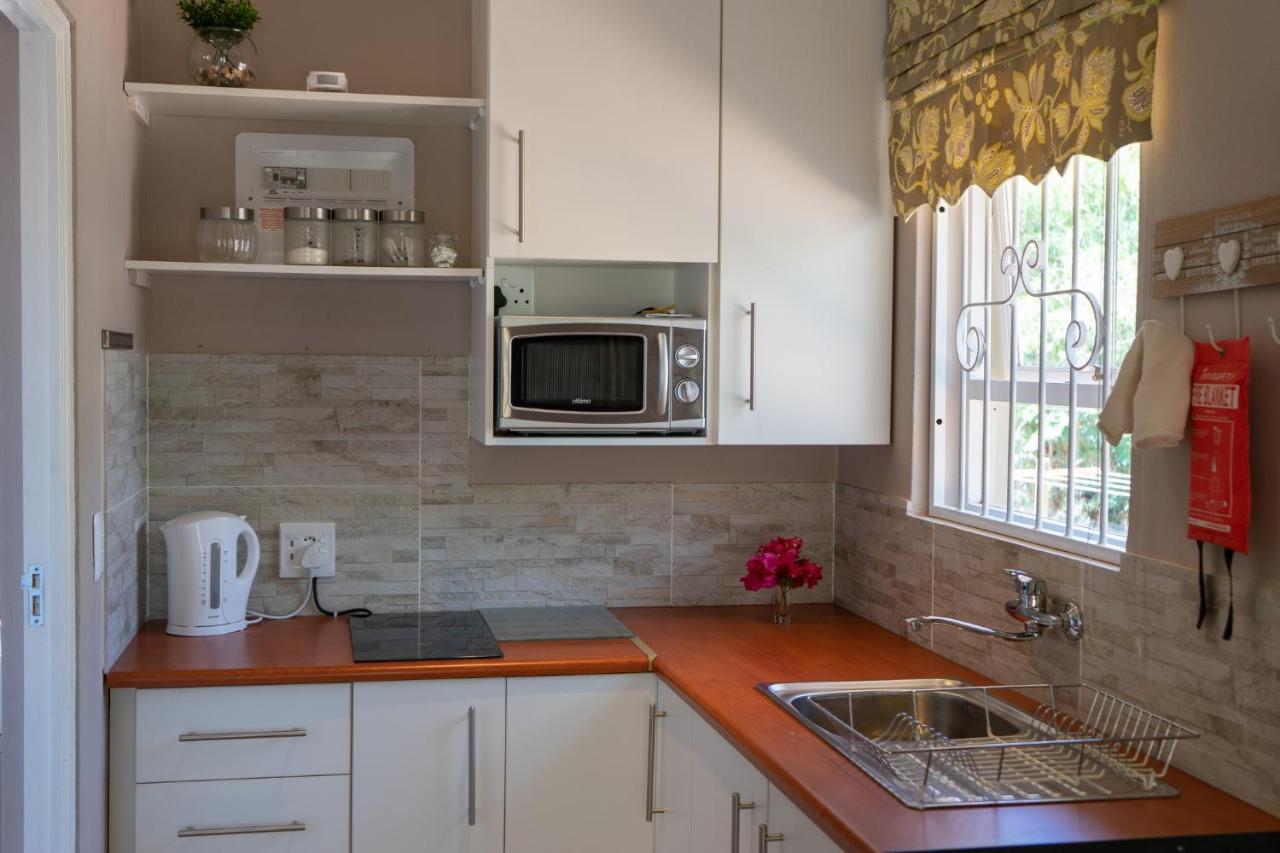 Gasteria Grange Guest House Калицдорп Екстериор снимка