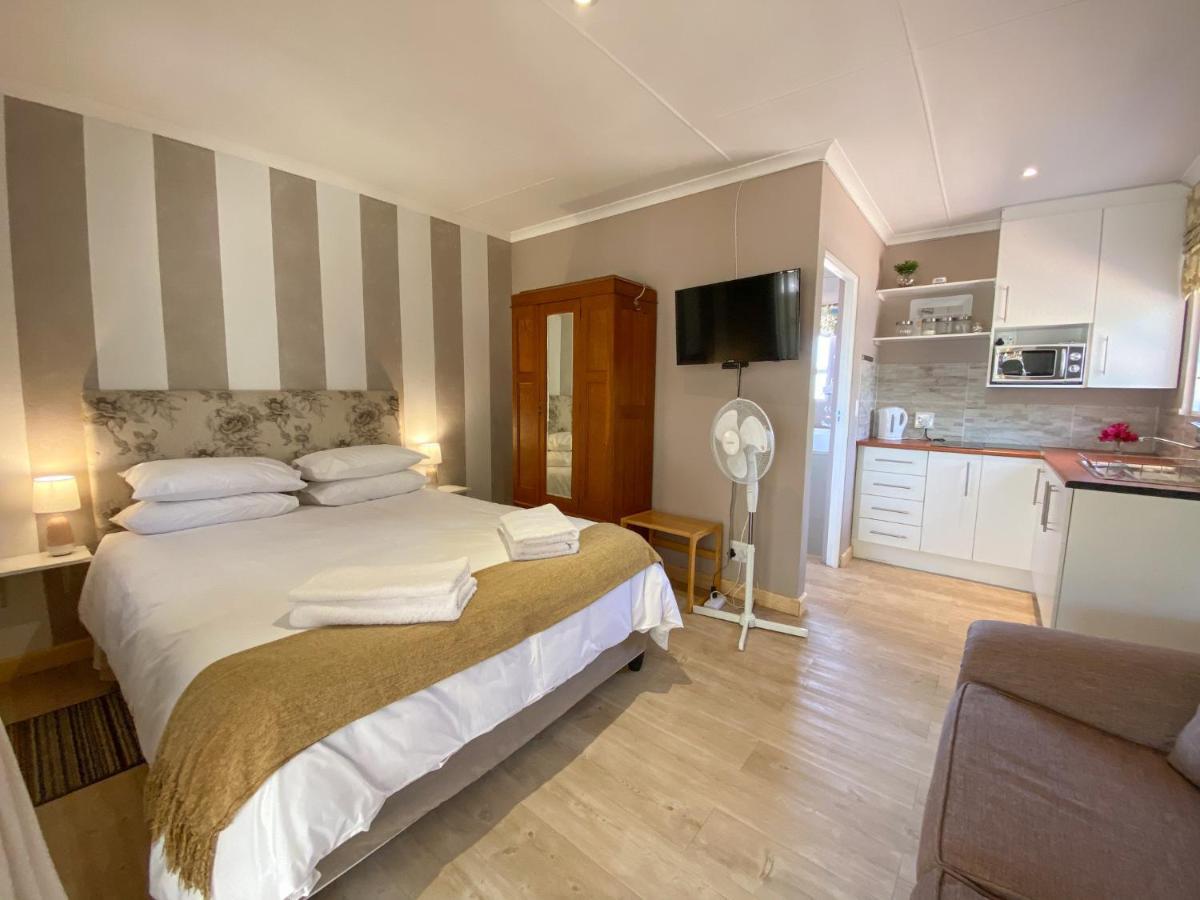 Gasteria Grange Guest House Калицдорп Екстериор снимка