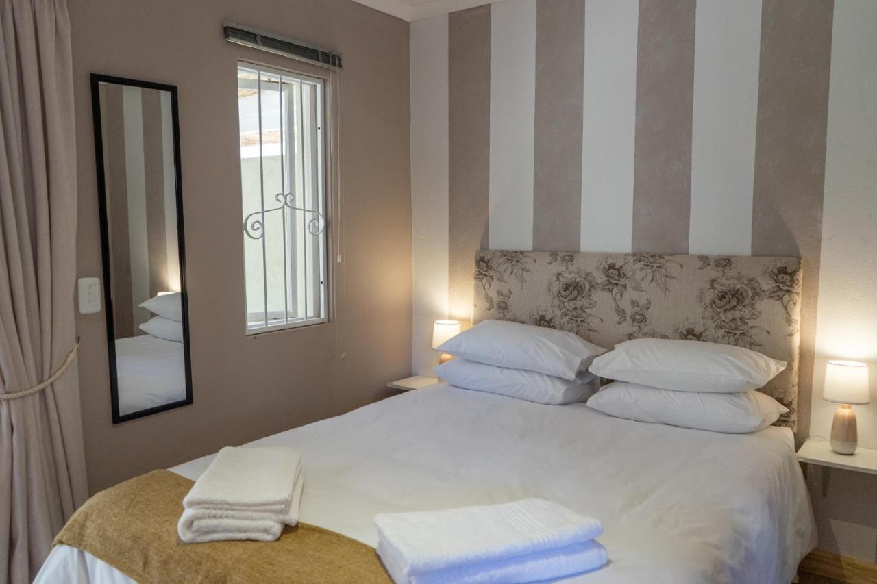 Gasteria Grange Guest House Калицдорп Екстериор снимка